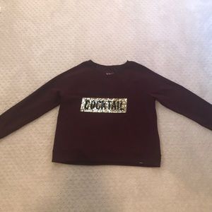 Maroon Graphic Sweatshirt